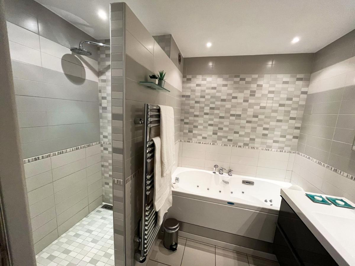 Appartement 84M² Avec 2 Parkings Privatifs Villeneuve-Loubet Exterior foto